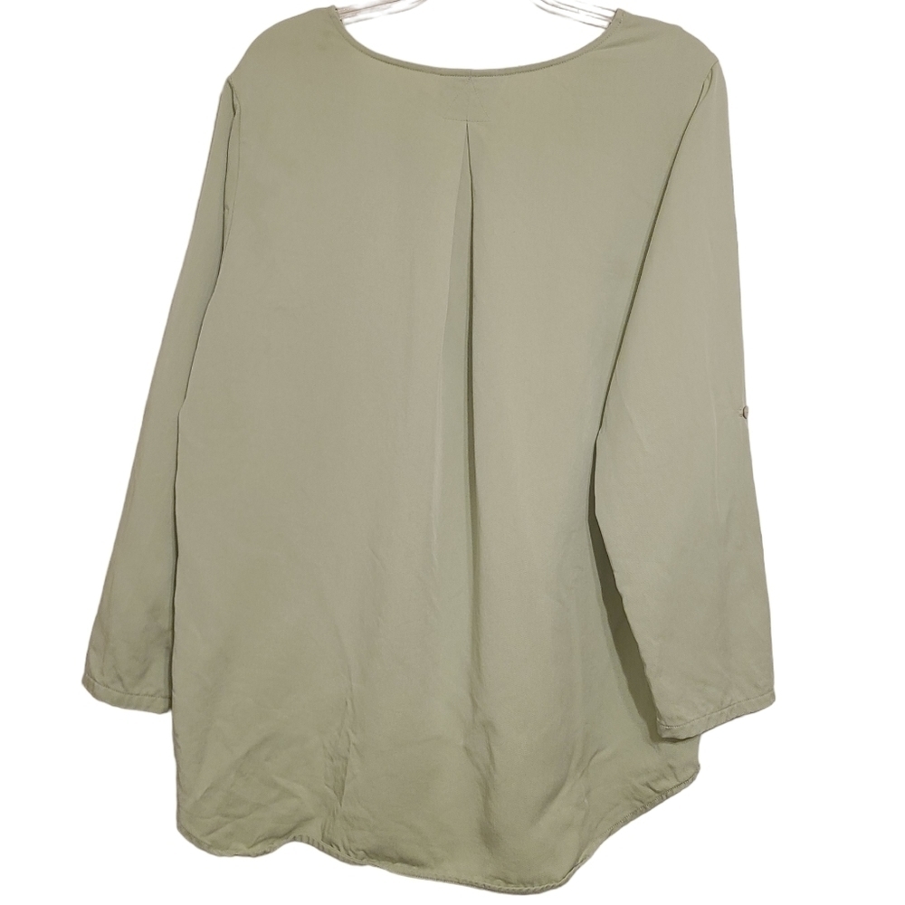 Soft Surroundings | Light Green V-Neck Tencel Tab Sleeve Tunic Top (Size Large) - Picture 11 of 11